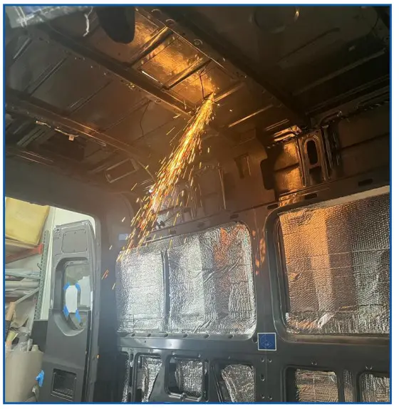 ROOFTOP RVSC 12000 BTU DC 12V RV Air Conditioning - Figure 12