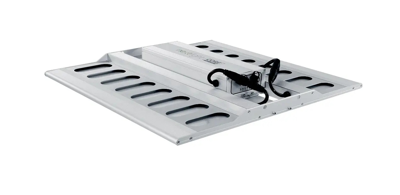 Nextlight Core Pro - 210w Led Grow Light User Manual
