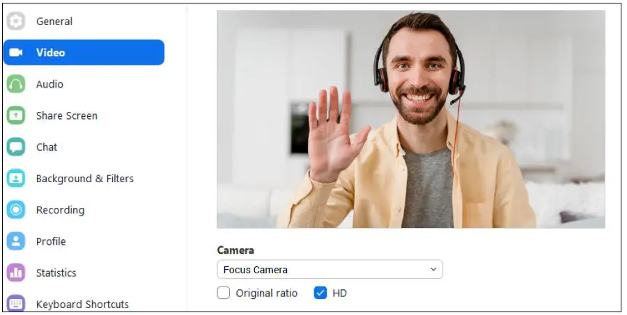 WyreStorm 4K UHD and 1080p HD Ultra-Wide Angle USB Webcam with Integrated Microphone 9
