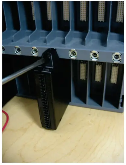 EMERSON 3HRT04 HART Input Output Module - fig 2