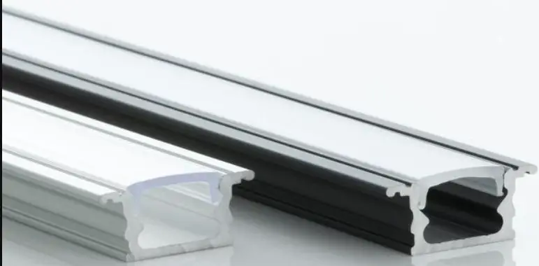 Q-TRAN LATO Shallow Surface LED Extrusion