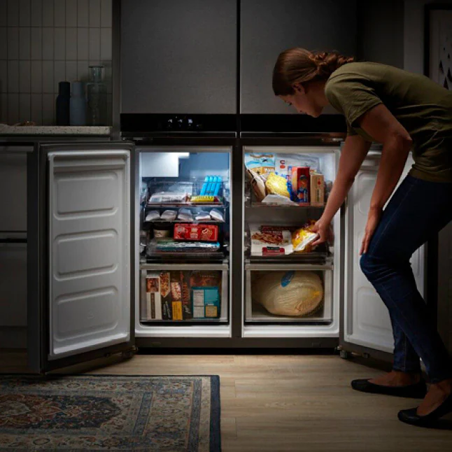 Whirlpool W10505281 36-inch Wide 4-door Refrigerator User Guide Whirlpool W10505281 36-inch Wide 4-door Refrigerator User Guide