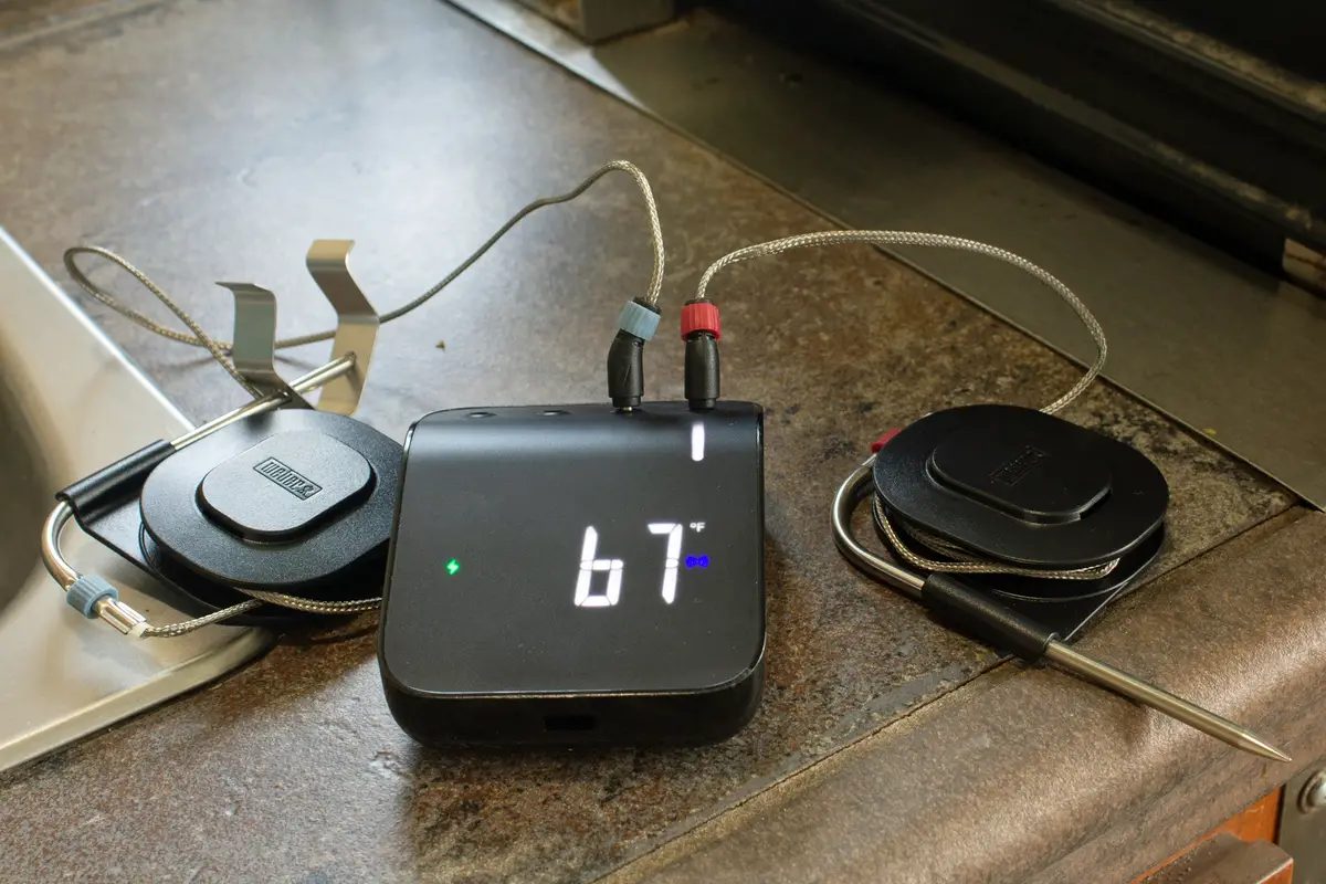 Weber Smart Grilling Hub User Manual