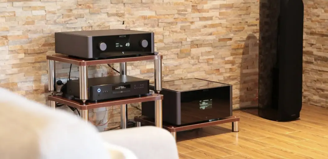 Michi S5 M8 Stereo Power Amplifier Owner's Manual Michi S5 M8 Stereo Power Amplifier Owner's Manual