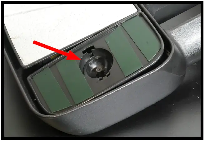 BOOST-AUTO-PARTS-Old-Style-GM-Tow-Mirror-Lower-Glass-fig-6