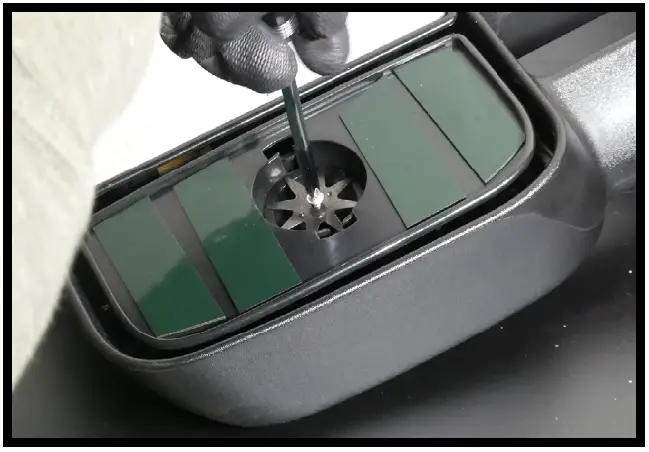 BOOST-AUTO-PARTS-Old-Style-GM-Tow-Mirror-Lower-Glass-fig-8