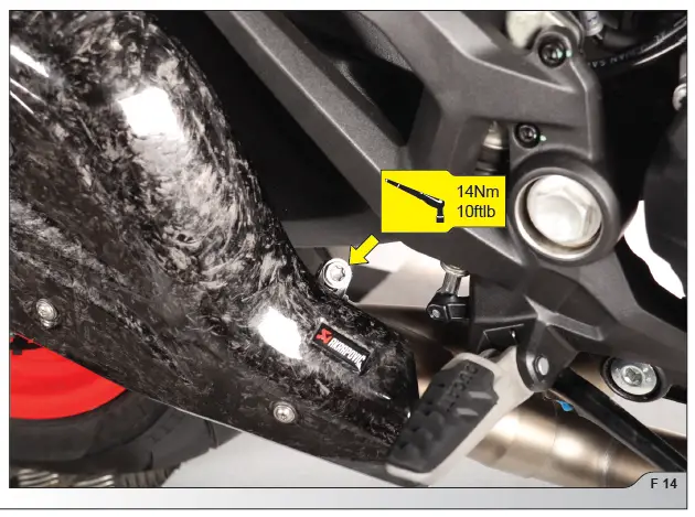 AKRAPOVIC-Ducati-Monster-950-Optional Link-Pipe-Collector-fig-17