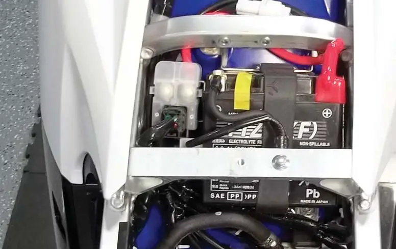 DYNOJET-PC6-22077-Power-Commander-6-05