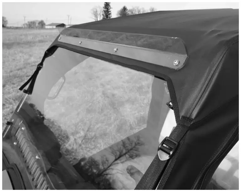 FALCON RIDGE John Deere Gator XUV 550 Cab Enclosure - snaps along 8