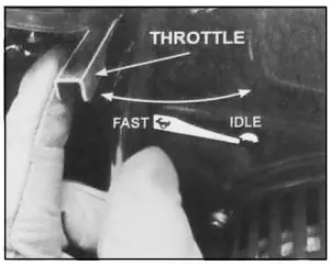 Clarke 3402041 Petrol Driven Log Splitter - moving