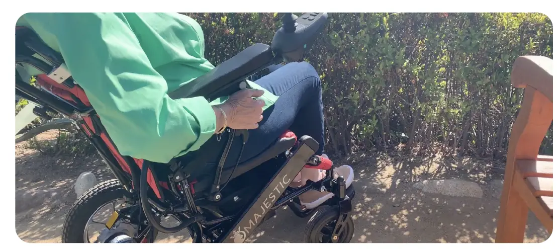 ComfyGo-IQ-8000-Limited-Edition-Folding-Power-Wheelchair-fig-19