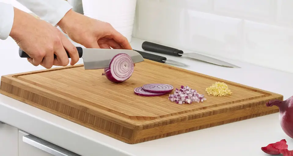 Ikea 303.411.73 Vörda 3-piece Knife Set Instruction Manual Ikea 303.411.73 Vörda 3-piece Knife Set Instruction Manual