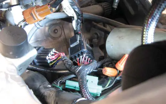 DYNOJET-PC6-20039-Power-Commander 6-04