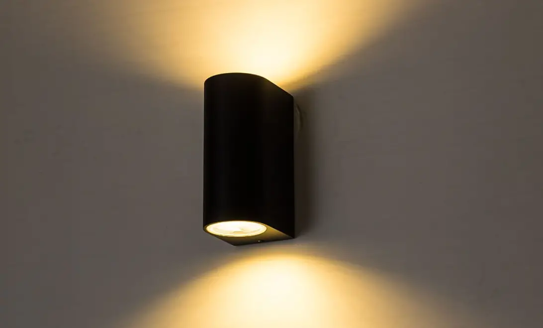 Namron 3220236 Nova Wall Lamp Gu10 Instruction Manual Namron 3220236 Nova Wall Lamp Gu10 Instruction Manual