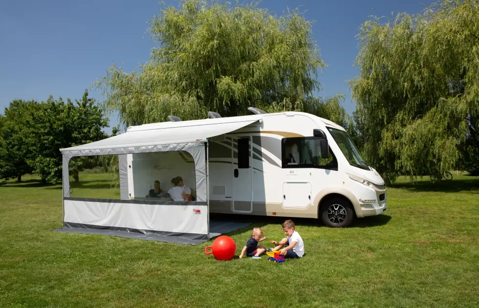 Fiamma-RVW16-Side-W-Pro-side-panel-F65-F80-foriat-Ducato-Instruction-Manual-PRODUCT