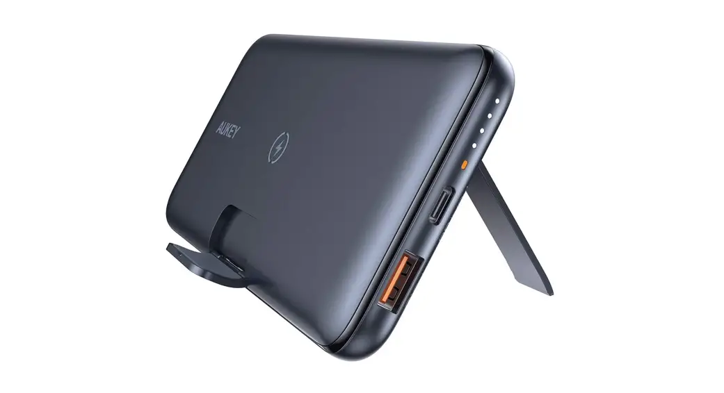 Aukey Wireless Charging Power Bank User Manual Aukey Wireless Charging Power Bank User Manual