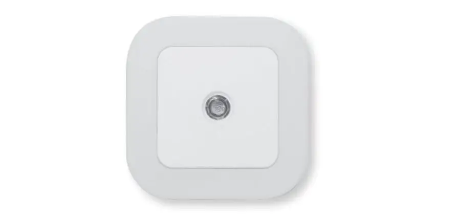 Activa D407412 Led Night Light With Smart Sensor User Manual