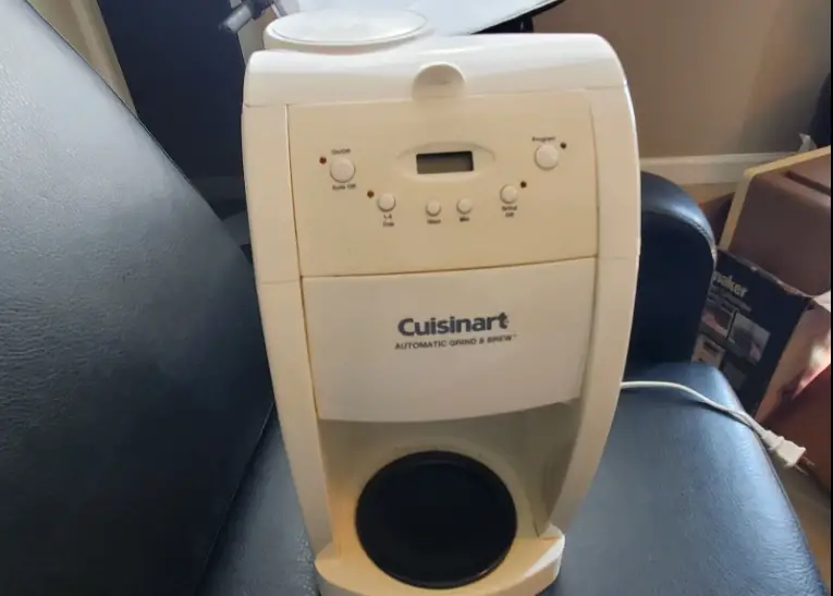 Cuisinart Dgb-500 Grind And Brew Automatic Coffeemaker User Manual Cuisinart Dgb-500 Grind And Brew Automatic Coffeemaker User Manual