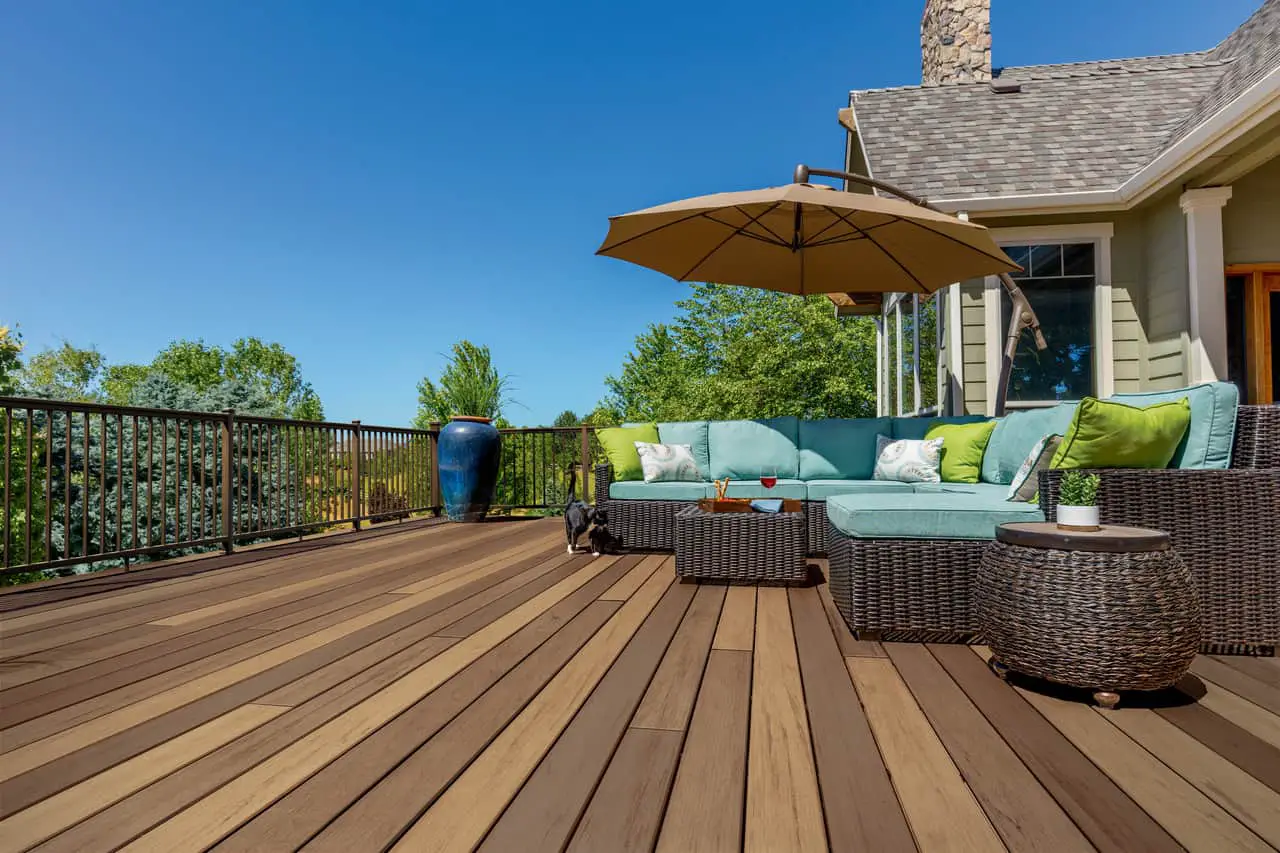 Timbertech Azek Decking Installation & Maintenance Manual