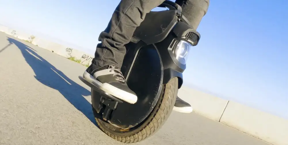 Inmotion V11 Electric Unicycle User Manual