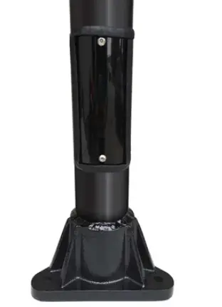 Signature Streetscapes Bolt Base Streetlight fig (2)