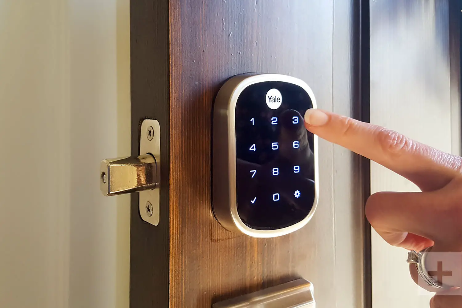 Yale Assure Lock Keypad Deadbolt Yrd216 Installation Guide Yale Assure Lock Keypad Deadbolt Yrd216 Installation Guide