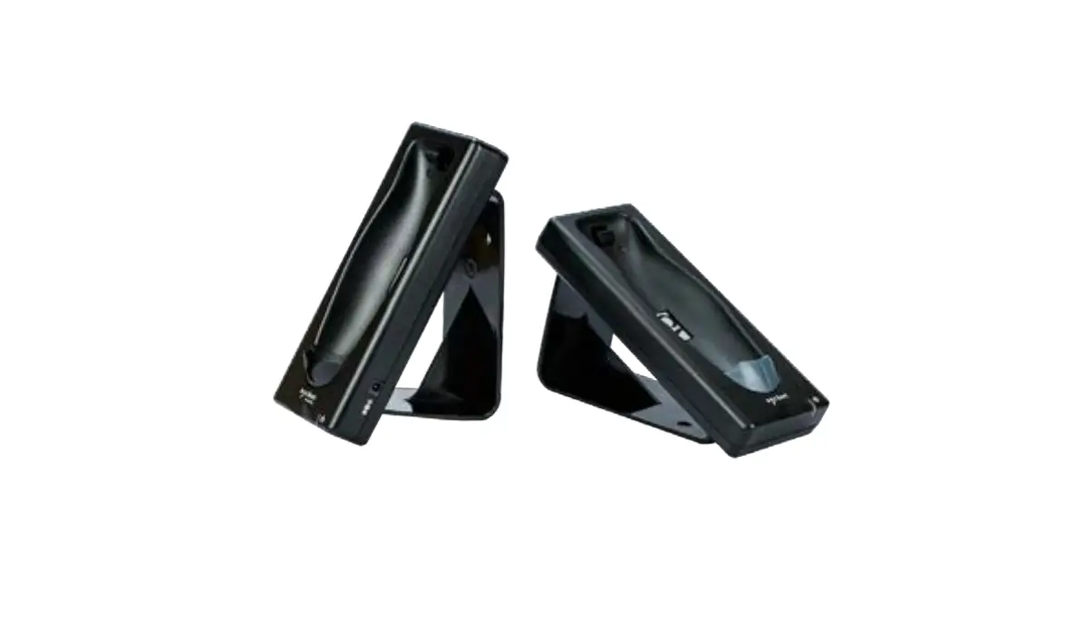 Socket Durascan 600 & 700 Series Charging Cradle User Guide Socket Durascan 600 & 700 Series Charging Cradle User Guide