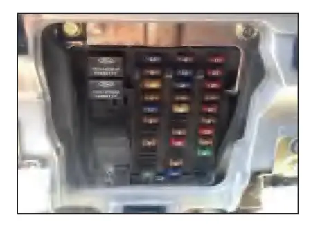 VECLESUS-5-Inch-Car-Wired-Backup-Camera-System-fog-5