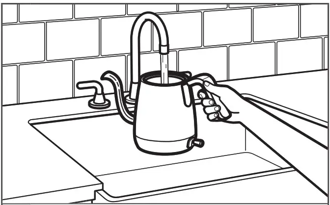 KitchenAid Stainless Steel Precision - FILLING THE PRECISION KETTLE WITH WATER 1