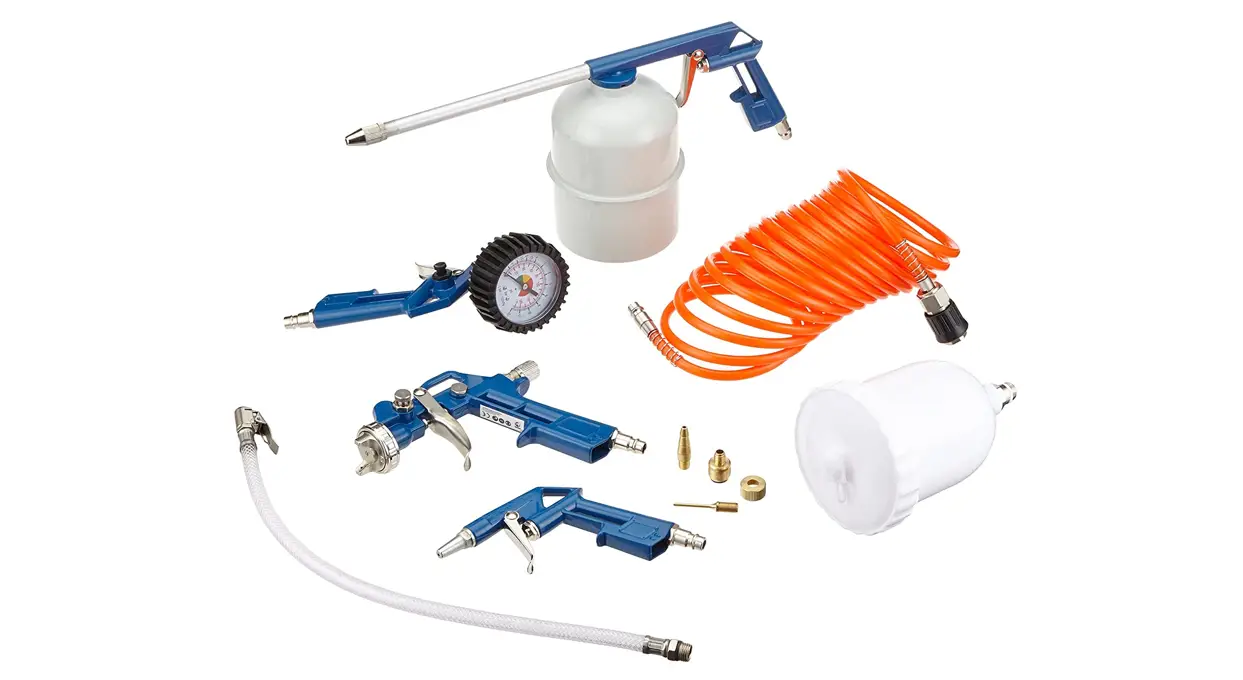 Clarke Kit300b Spray Gun And Air Hose Kit Instruction Manual Clarke Kit300b Spray Gun And Air Hose Kit Instruction Manual