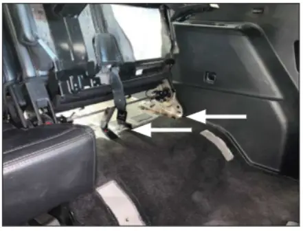 JL-AUDIO-94688-Stealthbox-For-2018-Up-Ford-Expedition-10