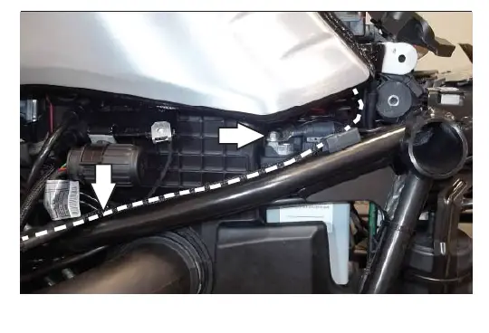 DYNOJET-PC6-120180-Power-Commander-6 Installation-03