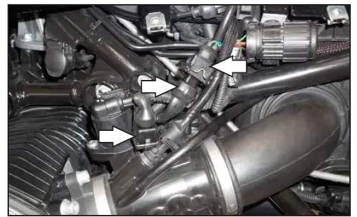 DYNOJET-PC6-120180-Power-Commander-6 Installation-05