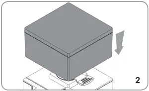 LOCKING THE CONTAINER