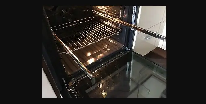 Whirlpool 184423671238 Oven Shelf Sliding Runners User Guide