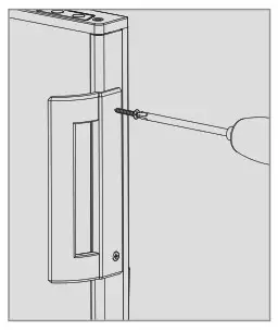 DOMETIC Absorption-Refrigerator - Assembling the doorgrip 2