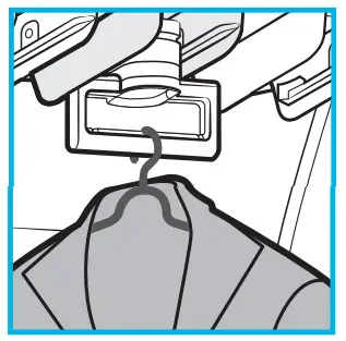 SAMSUNG AirDresser - hanging