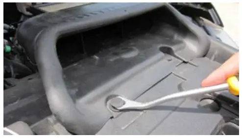 Volant 19135 Closed Box Air Intake fig 6