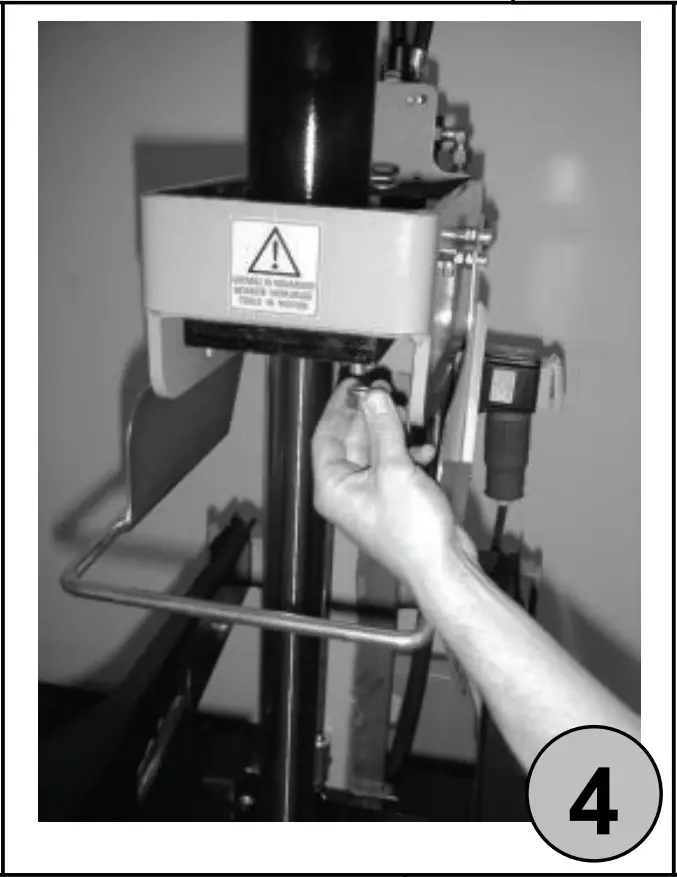 Gude 01976 DHH 1100/13 TZ Wood Splitter for Tractor Operation