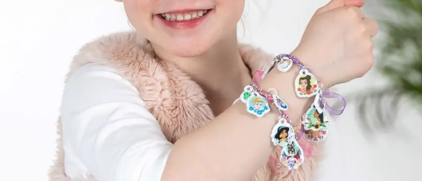 Totum Disney Princess Puffy Charm Bracelets Instruction Manual