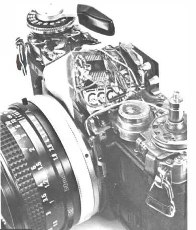 Canon-AE-1-Film-Camera-02