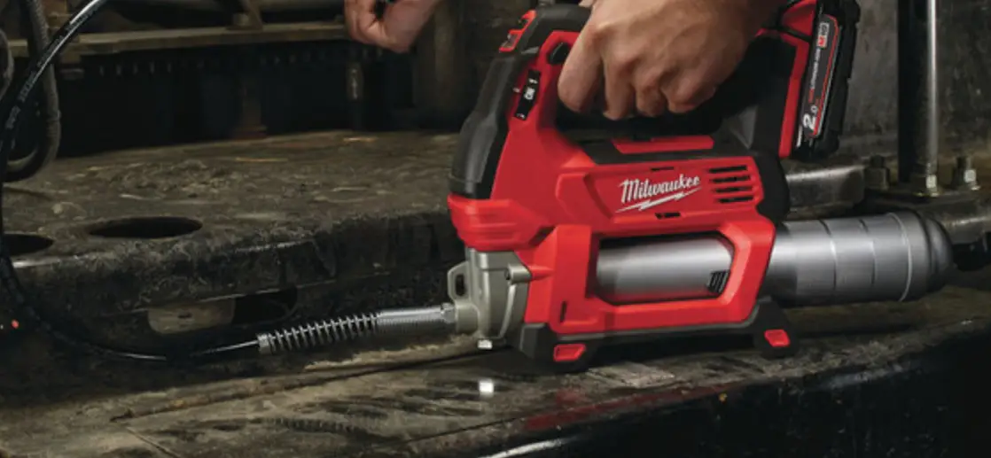 Milwaukee M18gg Heavy Duty Grease Gun Instruction Manual Milwaukee M18gg Heavy Duty Grease Gun Instruction Manual