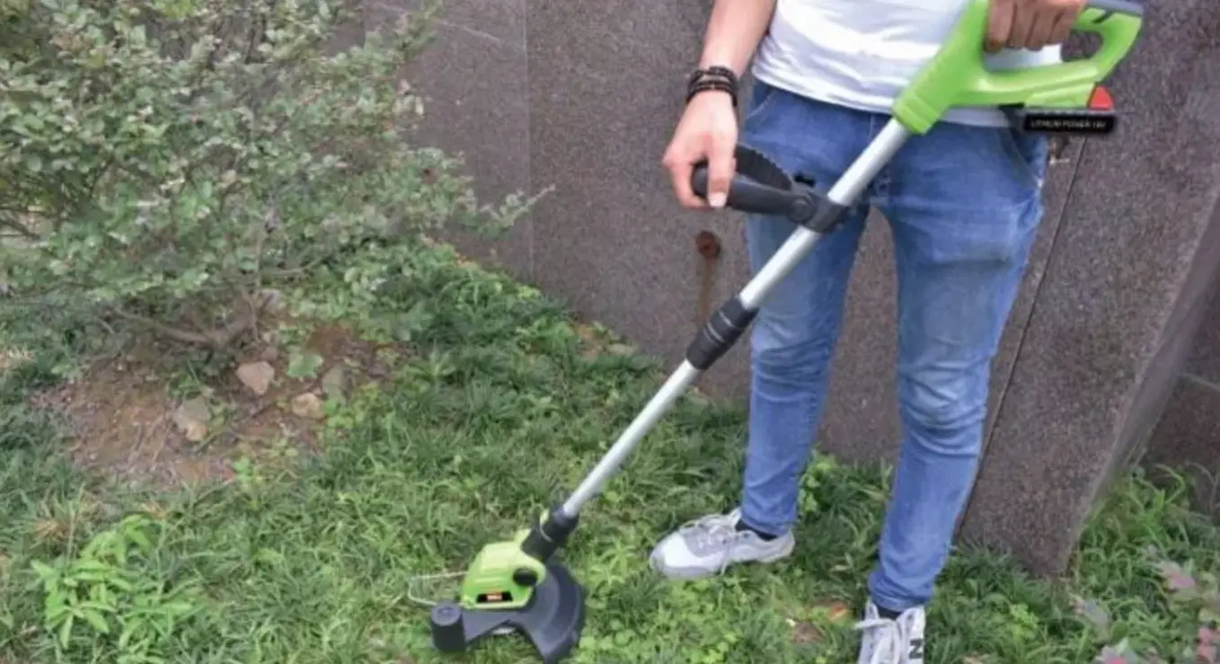 Alzatools At-cgt20v Cordless Grass Trimmer User Manual