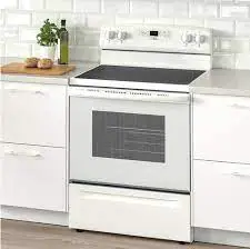 ELECTRIC RANGE WITH CERAMIC COOKTOP