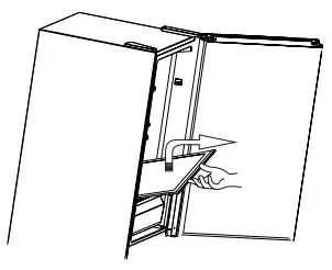 Midea MDRT645MTF46 Refrigerator Top Freezer - Cleaning the glass shelf