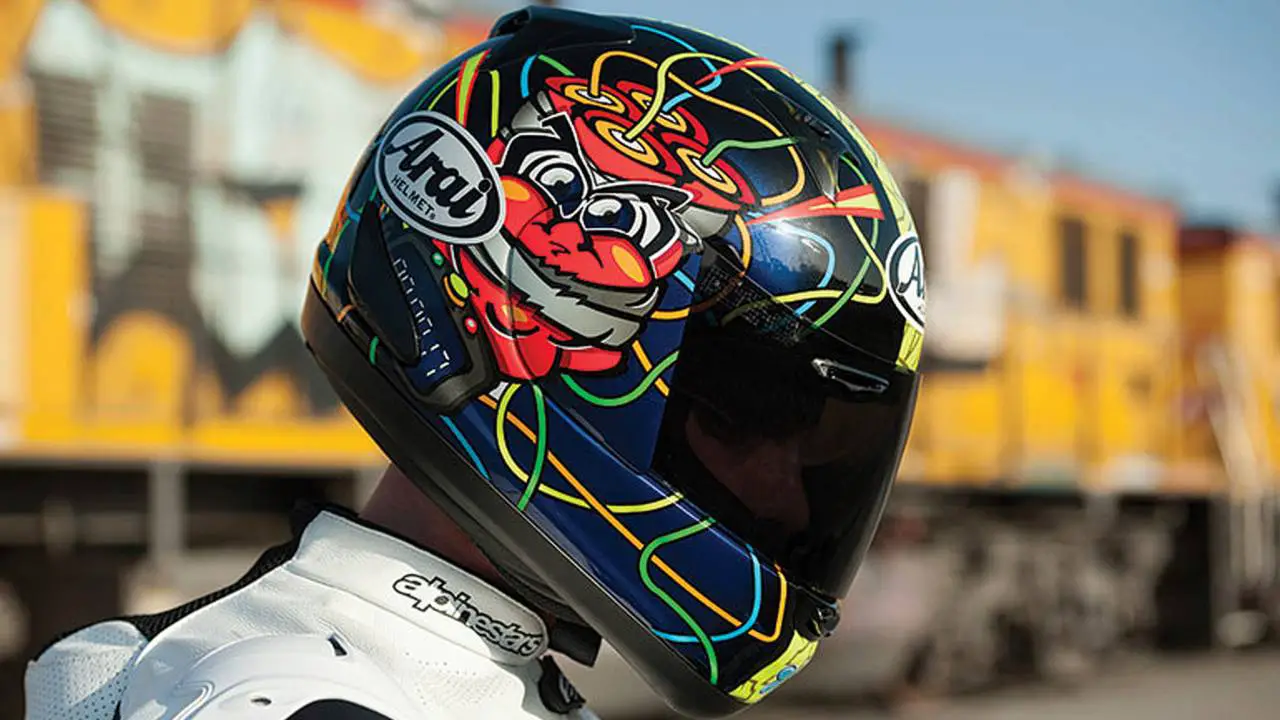 Arai Helmet Instruction Manual Arai Helmet Instruction Manual