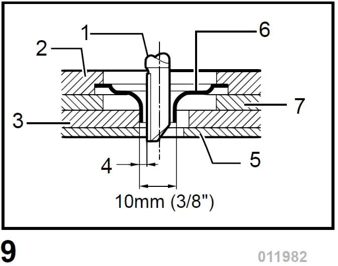 makita-RT0700C-Wood-Trimmer-10