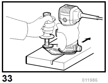 makita-RT0700C-Wood-Trimmer-34