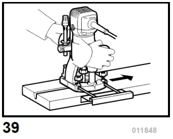 makita-RT0700C-Wood-Trimmer-40