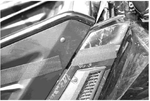 FALCON-RIDGE-AC-TRAIL-DRW01-Textron-Wildcat-Trail-Soft-Doors-&amp-Rear-Window-FIG-5